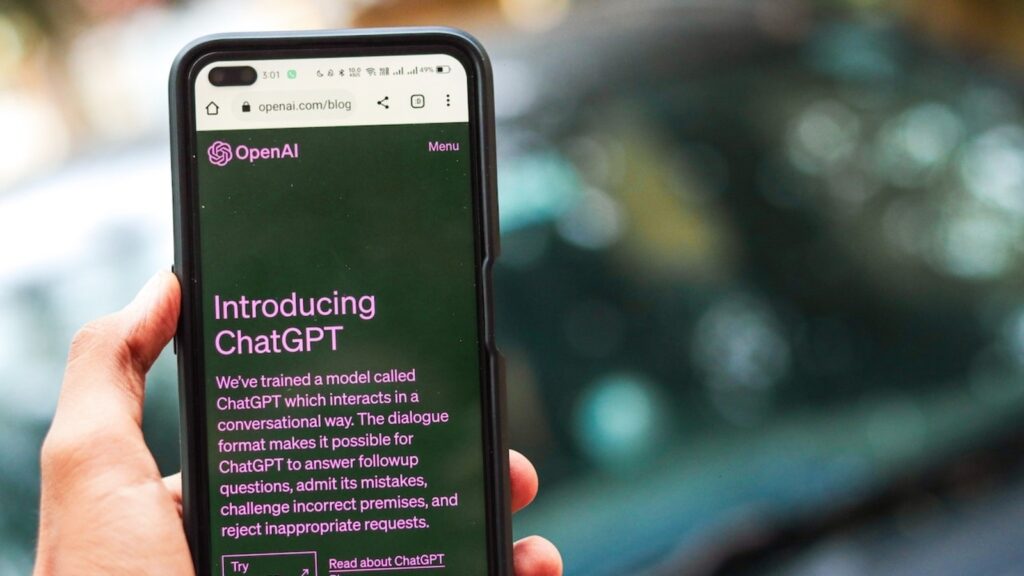 ChatGPT down OpenAI faces Outage 1733963400805 1733963401116