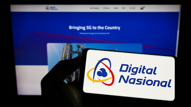 Enhancing Productivity with FlowMind AI: A Guide to Automation Tutorials 5 DNB Malaysia