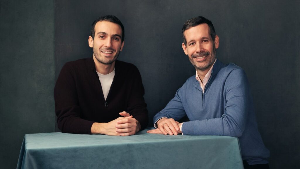 Effective Troubleshooting and Fixes for SMBs Using AI Automation Tools 9 SHUTTLE 0011 ©ivan weiss