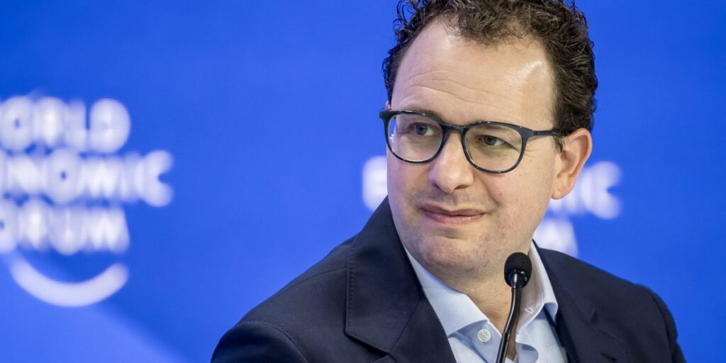 GettyImages 2194800946 e1762977952346