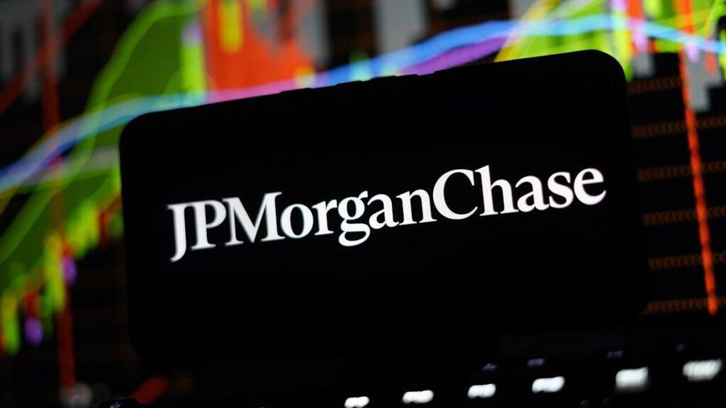 Comparative Analysis of Automation Tools: FlowMind AI vs. Leading Solutions 2 f1ba3eaffbda2d58c998b4da12dcb18e