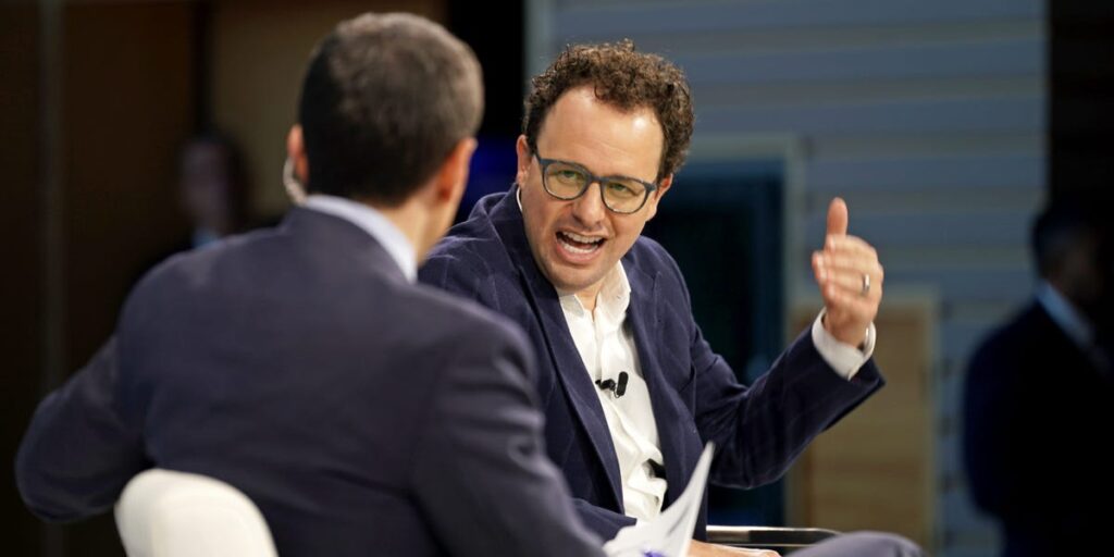 693099d204d0f0a114f1594b