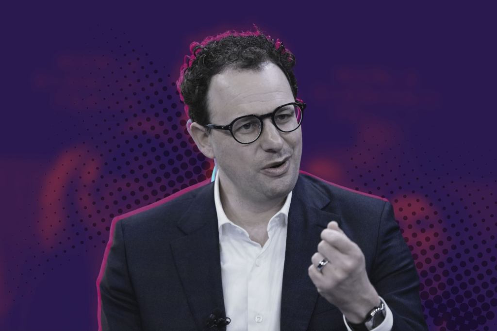 Evaluating AI Tools: A Comparative Analysis of Leading Automation Solutions 2 1769016725 Anthropic CEO Dario Amodei 0126 g 2256664479 edit