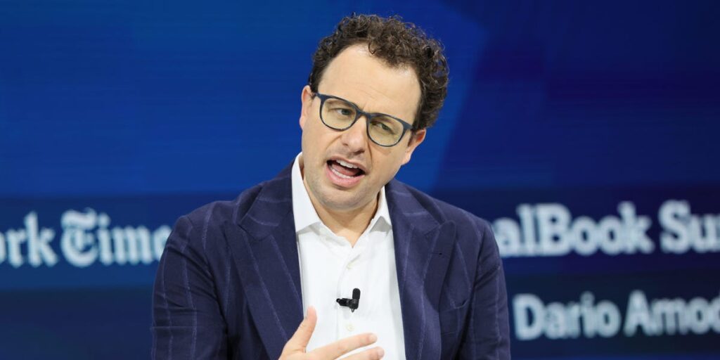 Comparing AI Automation Tools: FlowMind, Make, and Zapier for Business Efficiency 2 69619581832e0ef1ead78b5d