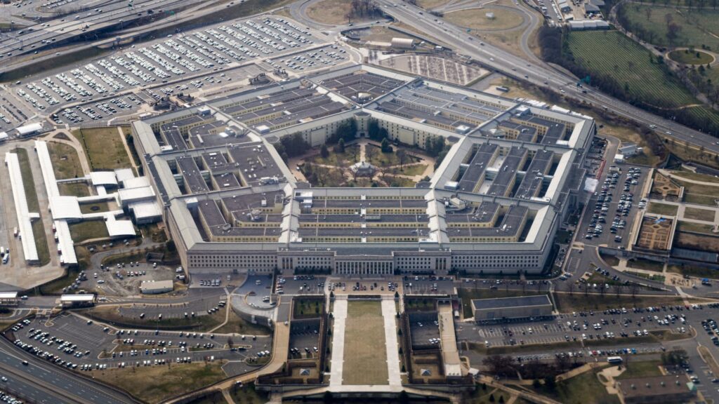 108251630 17683086932026 01 13t113308z 1147782073 rc2a0jaghw9w rtrmadp 0 usa trump investment l3