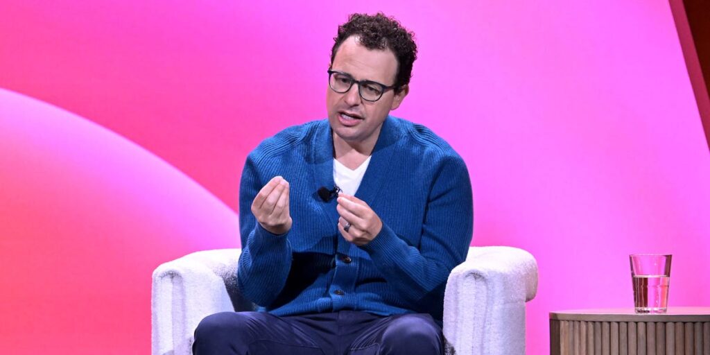 6982191fe1ba468a96ab435a