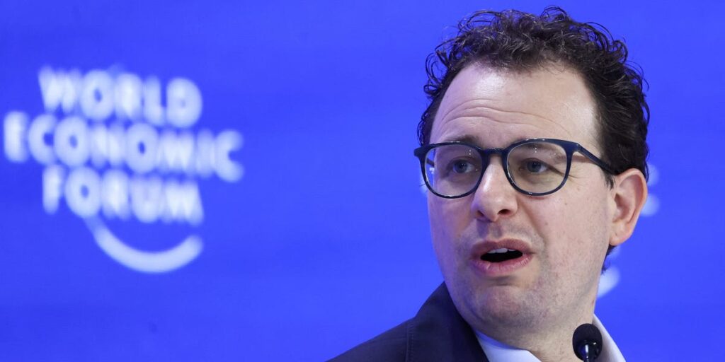 699cefcbefb52c8bd0deb9e2