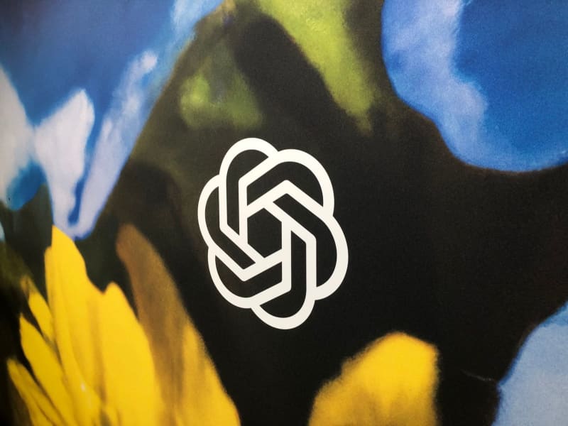 Comparative Analysis of AI Tools: FlowMind AI Versus Industry Leaders 3 8bd9b4f153258b567023307cbc71133f