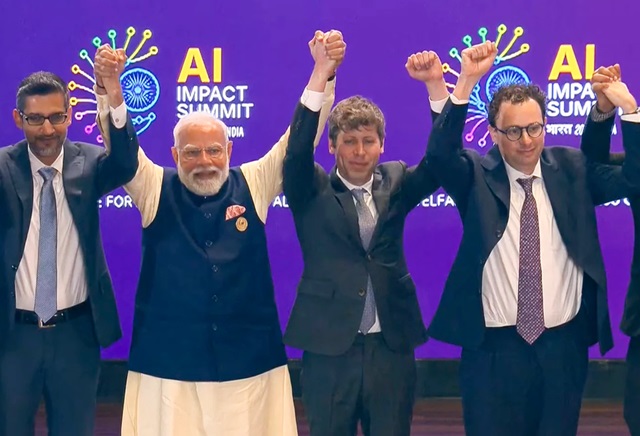 Comparing Automation Tools: A Strategic Analysis of FlowMind AI Versus Competitors 10 ai summit 5 lk