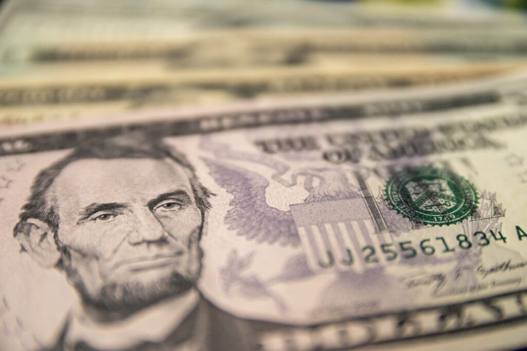 0ee5d2e9e053e33d1d436b72a65d6f7c32012200c9685d1f915ec8a59144.octet stream