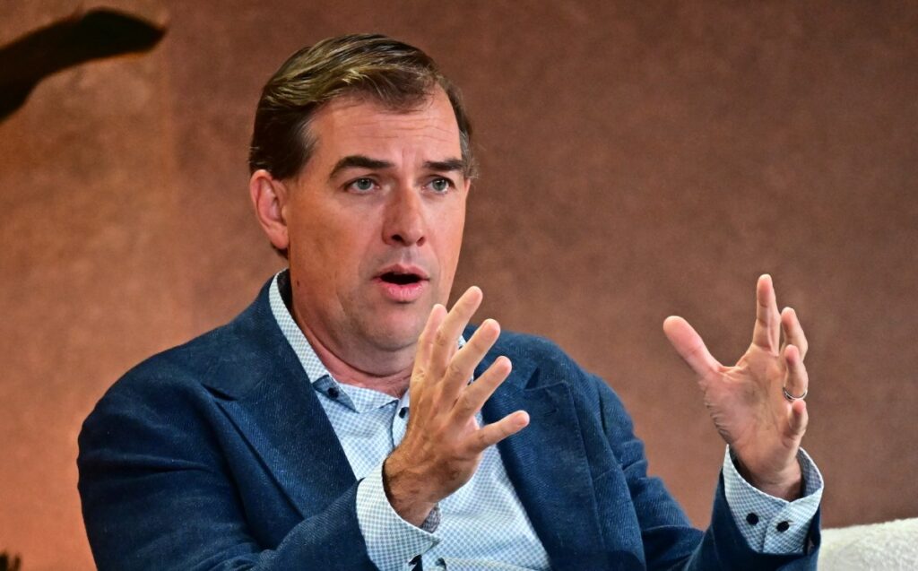 Comparative Analysis of Automation Tools: FlowMind AI vs. Industry Leaders 2 GettyImages 2179195367