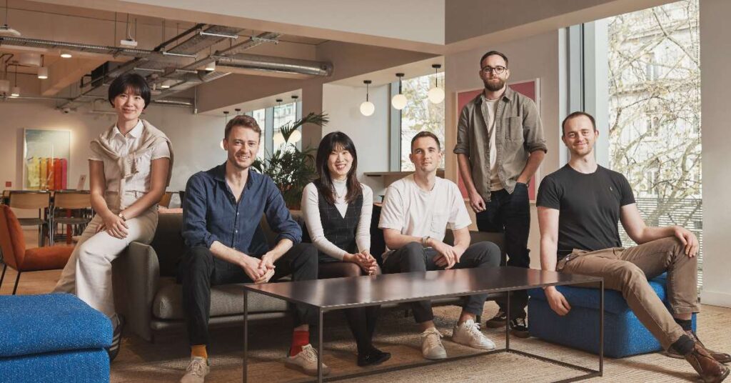 Comparative Analysis of AI Automation Tools: FlowMind AI vs. Key Competitors 2 Stackfix